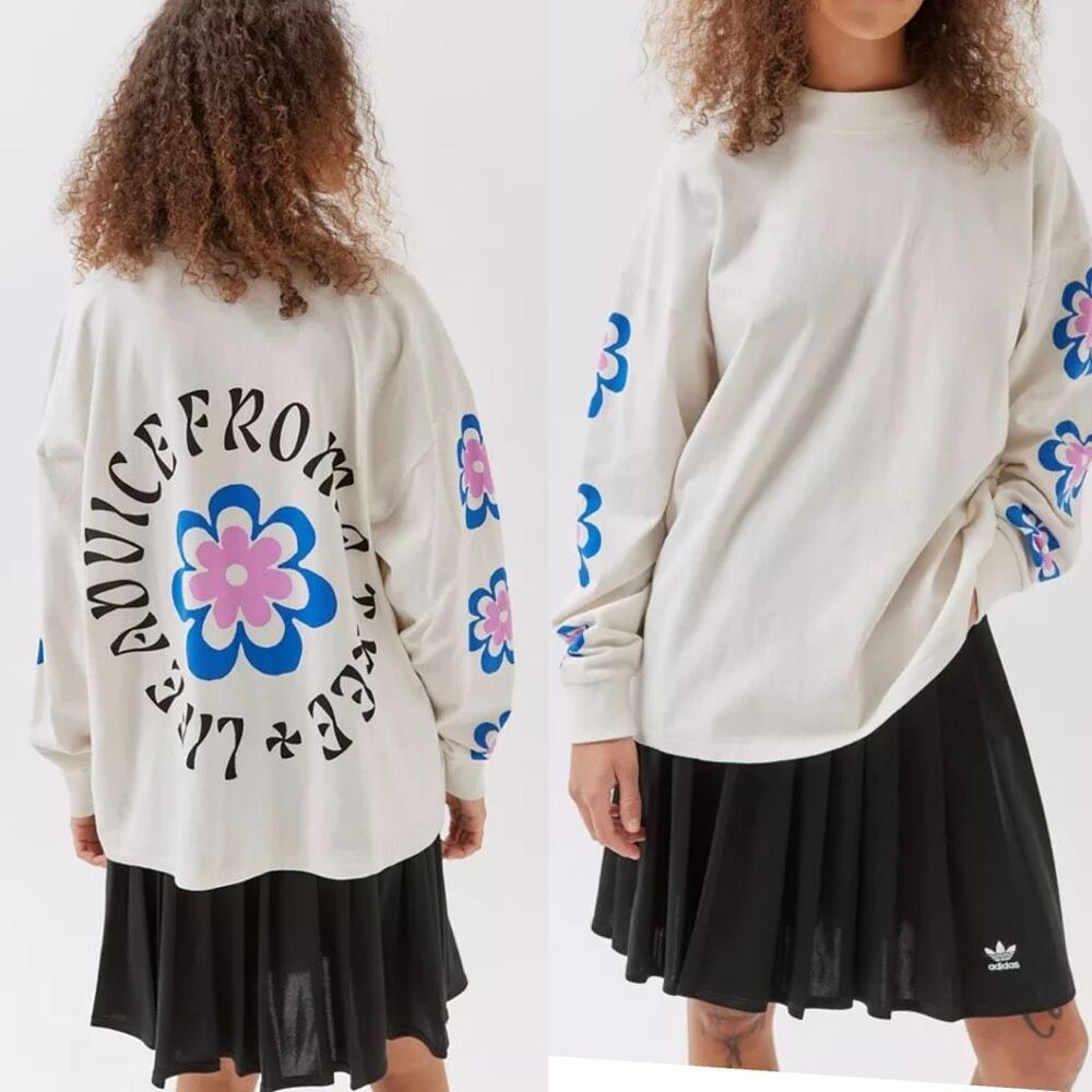 UO Urban Outfitters Life Advice Oversized Long Sleeve Tee S NEW